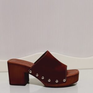 Ladies slippers